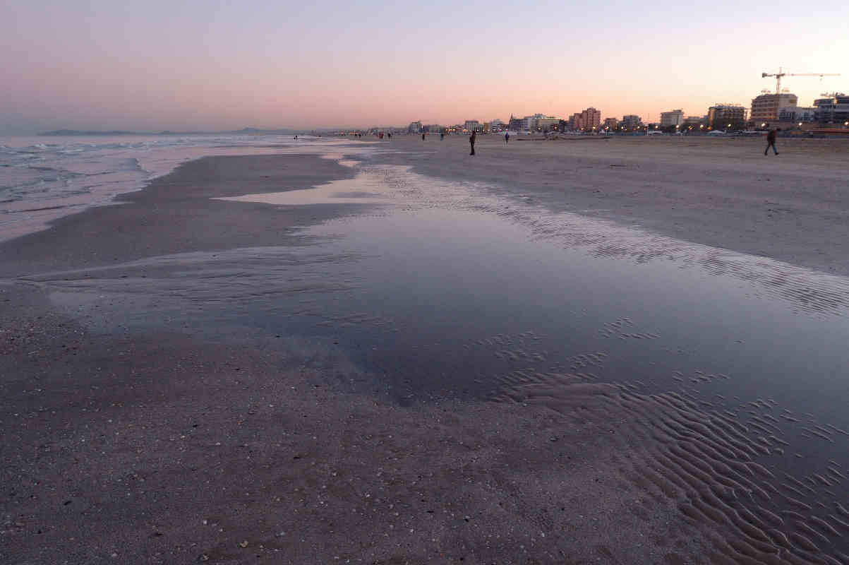 Spiaggia di rimini in inverno