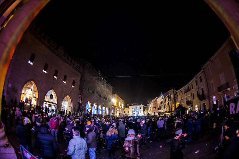 capodanno piazza cavour