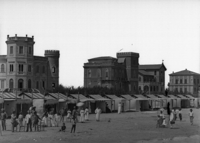 La storia di Rimini in un milione e mezzo di foto