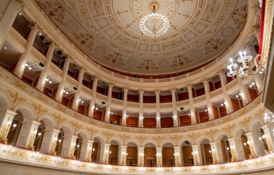 Teatro Galli, già 200 gli abbonati