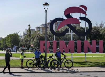 Mercoledì, Giro d&#039;Italia in riviera