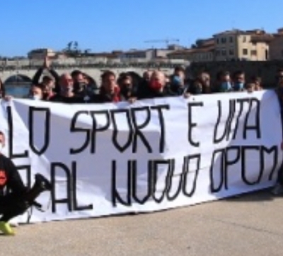 Flash-mob delle palestre: &quot;fateci lavorare&quot;