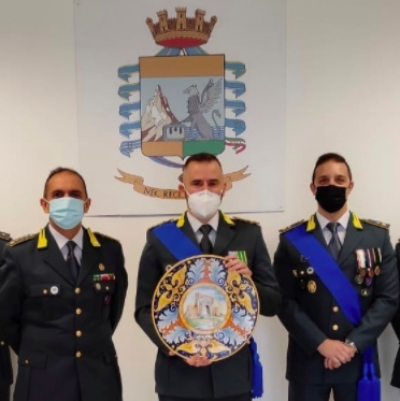 Guardia di finanza, cambio di guardia in via Grassi