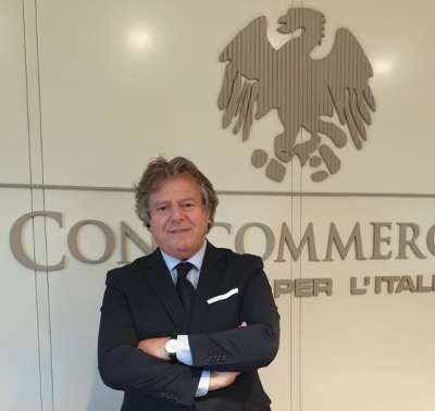 Confcommercio: stop alle limitazioni anticovid