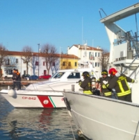 Molo di levante, motonave a fuoco: è un’esercitazione