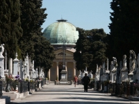 Commemorazione defunti: messe e visite guidate al cimitero monumentale